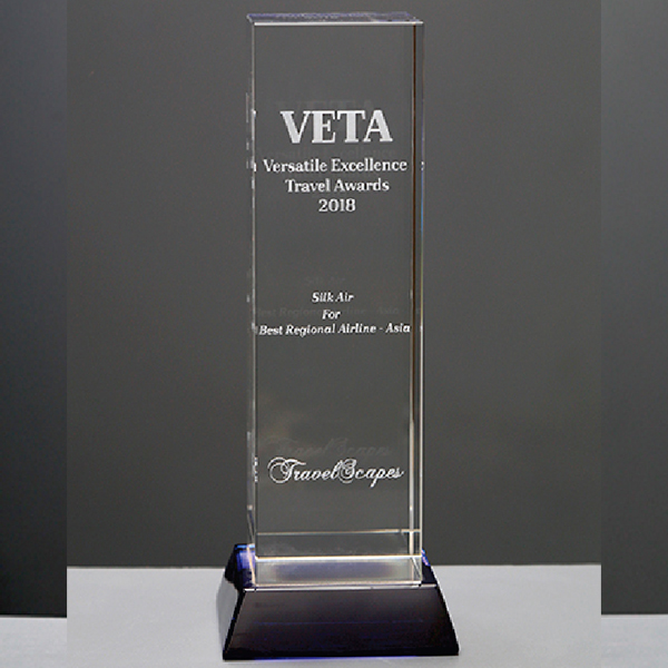 Premium Crystal Pillar Awards Delhi | Aviation & Travel Trophies | Trophy India