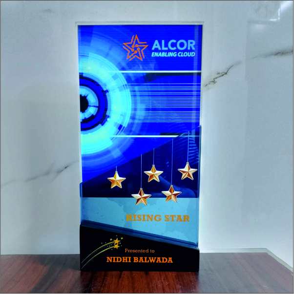 Custom Rising Star Glass Award Manufacturer Delhi NCR