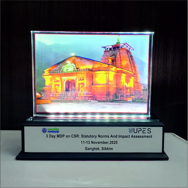 Custom LED Glass Trophy Manufacturer Delhi NCR