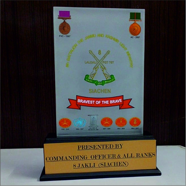 Custom Military Glass Trophy Manufacturer Delhi NCR