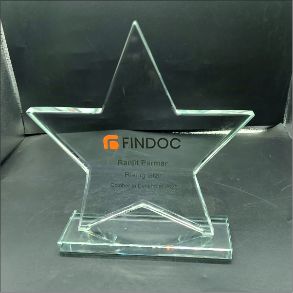 Custom Star Glass Award Manufacturer Delhi NCR