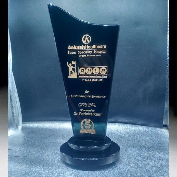Customised Black Glass Trophy - Premium customised  & Corporate Award