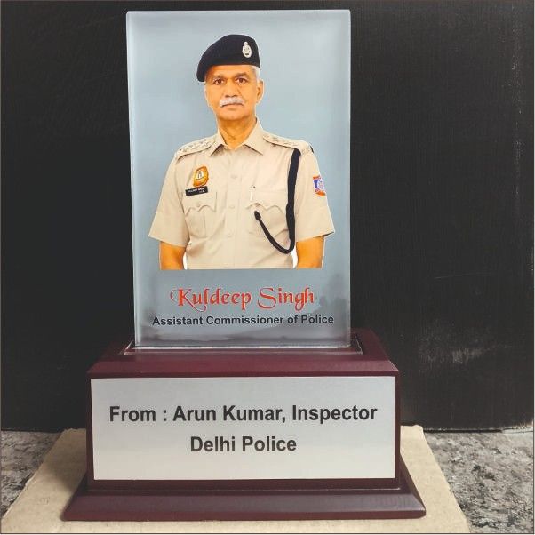 Custom Photo Printed Glass Trophy Manufacturer Delhi NCR