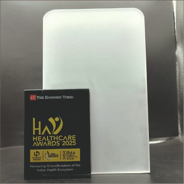 Premium Black Glass Trophy Manufacturer Delhi NCR