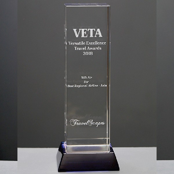 Premium Crystal Pillar Awards Delhi | Aviation & Travel Trophies | Trophy India