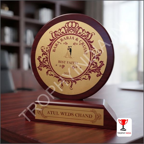 Custom Wedding & Anniversary Wooden Mementos | Trophy India