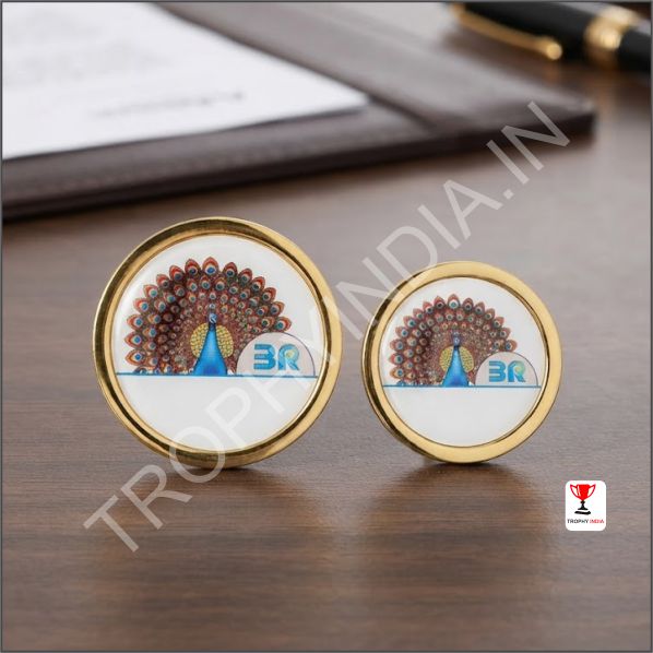Custom Gold Round Emblem Lapel Pins Badges and Medals