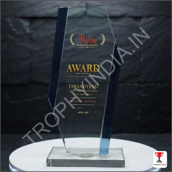 Customized Faceted Sail Crystal Trophy Award | Trophy India